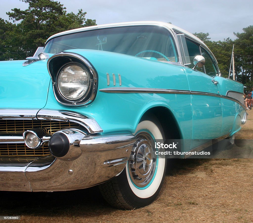 Ford voiture Vintage bleu sarcelle - Photo de Salon de l'auto libre de droits