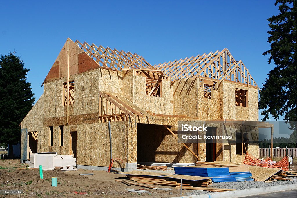 Дом в стадии строительства - Стоковые фото Американская культура роялти-фри