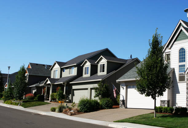 istock New Suburbian Neighborhood 157284517