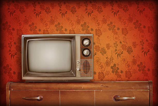 istock Retro living room 157284799