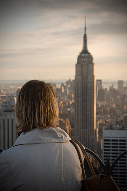 istock Shopping in New York 157286314