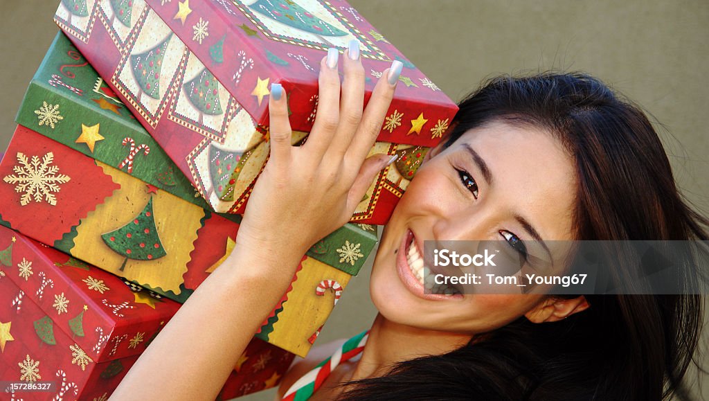 Regali di Natale - Foto stock royalty-free di 20-24 anni