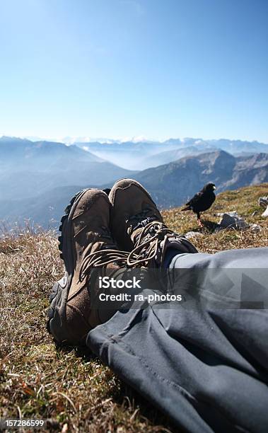 Photo libre de droit de Détente Dans Les Alpes banque d'images et plus d'images libres de droit de Montagne - Montagne, Vertical, Activités de week-end