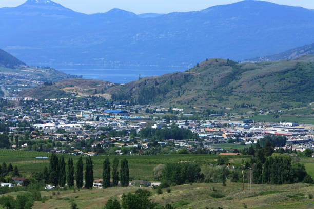 istock Business Side Of Vernon British Columbia 157286916