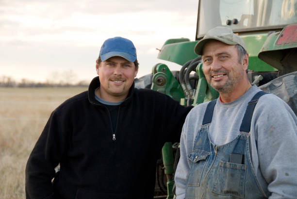 istock Family farm 157287051