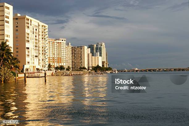Panoramę Miami Beach - zdjęcia stockowe i więcej obrazów Architektura - Architektura, Balkon, Budynek z zewnątrz