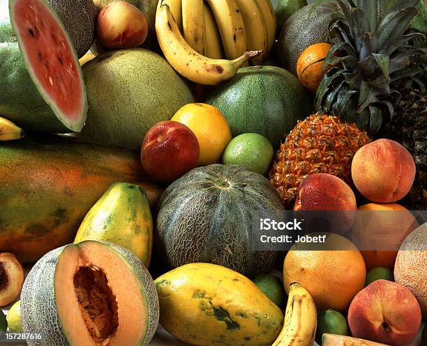 Frutos - Fotografias de stock e mais imagens de Alimentação Saudável - Alimentação Saudável, Ananás, Banana - Fruto tropical