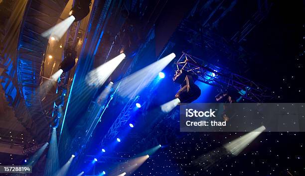 Konzert Licht Stockfoto und mehr Bilder von Aufnahme von unten - Aufnahme von unten, Blick nach oben, Bühne