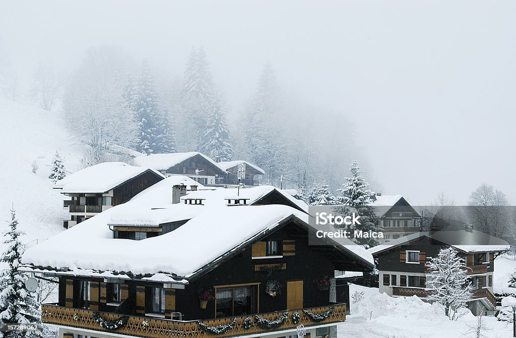 Brouillard d'hiver - Photo de Alpes européennes libre de droits