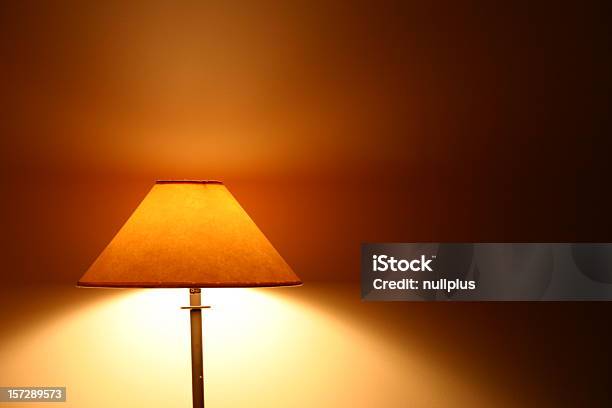 Lámpara Foto de stock y más banco de imágenes de Amarillo - Color - Amarillo - Color, Arquitectura, Naranja - Color