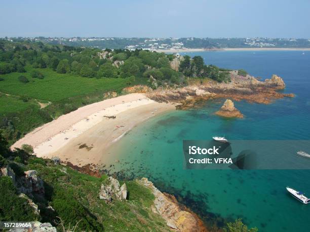 Photo libre de droit de Plage De Beauport banque d'images et plus d'images libres de droit de Jersey - Îles anglo-normandes - Jersey - Îles anglo-normandes, Île, Arbre