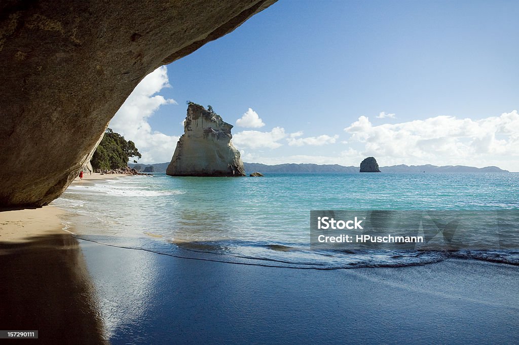 Внутри Собор Cove - Стоковые фото Cathedral Cove - Waikato Region роялти-фри