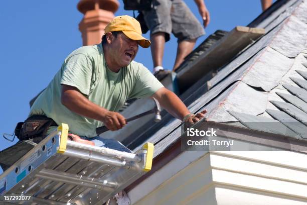 Establecer De Pizarra Foto de stock y más banco de imágenes de Pizarra - Roca metamórfica - Pizarra - Roca metamórfica, Tejado, Constructor de tejados