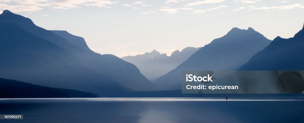 Lago mcdonald - Foto de stock de Montana libre de derechos