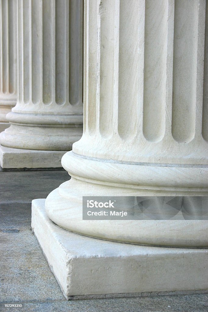 Marmurowe kolumny - Zbiór zdjęć royalty-free (Architektura)