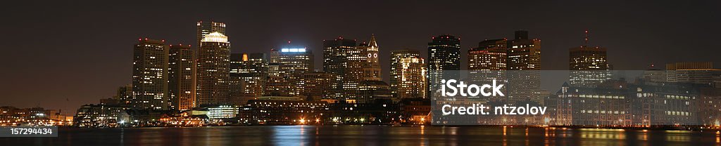 Boston w nocy - Zbiór zdjęć royalty-free (Biurowiec)
