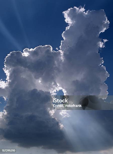 태양광선 이미지 크기 Xxl 경관에 대한 스톡 사진 및 기타 이미지 - 경관, 고요한 장면, 구름