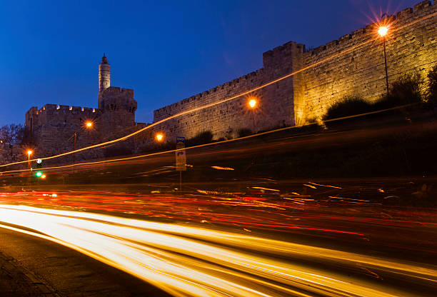 tower of david, иерусалим, израиль - jerusalem israeli culture israel night стоковые фото и изображения