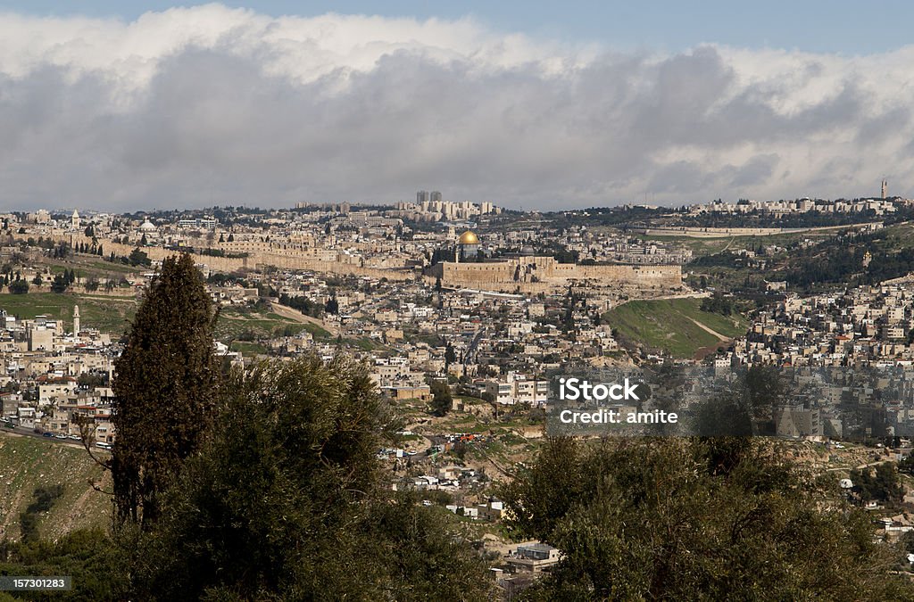 Vista para a cidade velha de Jerusalém - Foto de stock de Azul royalty-free