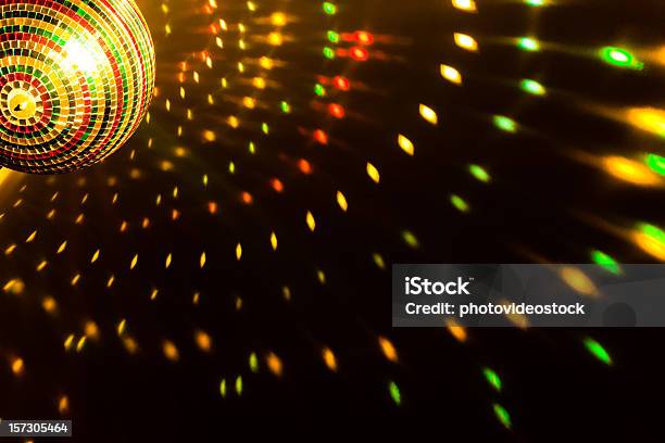 Foto de Luzes De Discoteca Fundo e mais fotos de stock de Globo Espelhado - Globo Espelhado, Dançar em Discoteca, Discoteca