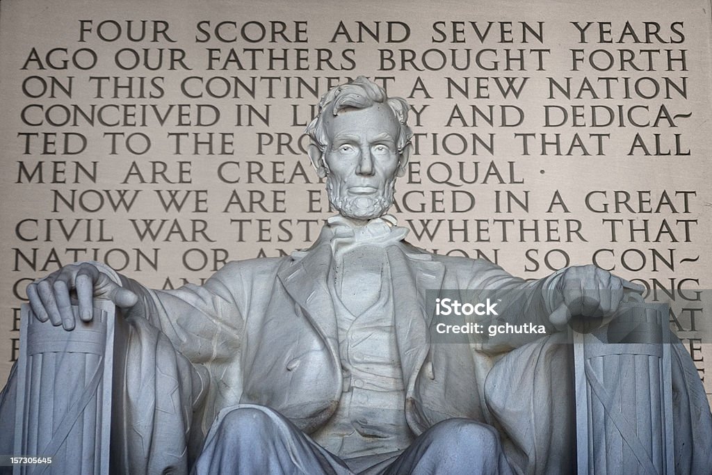 Lincoln y discurso de gettysburgo - Foto de stock de Monumento de Lincoln libre de derechos