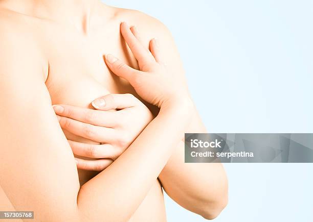 Осторожно — стоковые фотографии и другие картинки Женская грудь - Женская грудь, Женщины, Прятать