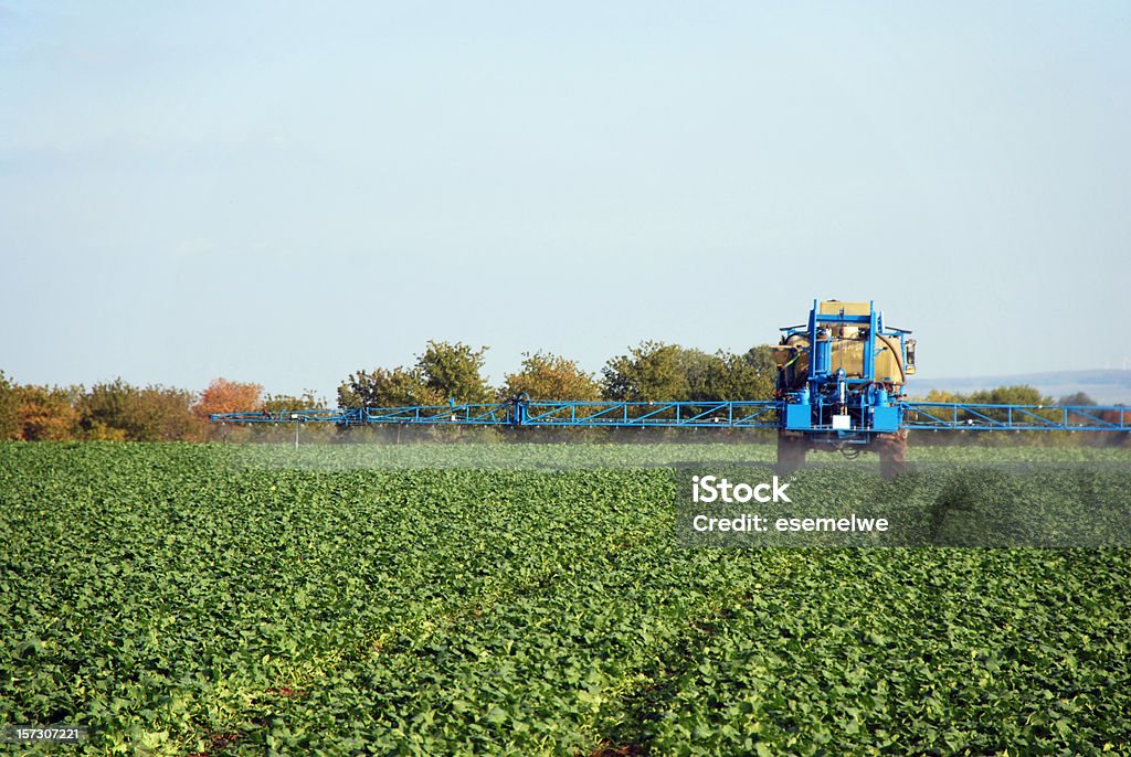 Propagação de pesticidas - Royalty-free Colheita Foto de stock