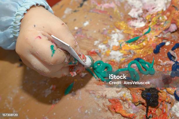 Foto de Young Artista e mais fotos de stock de Anti-higiênico - Anti-higiênico, Bebê, Sujo