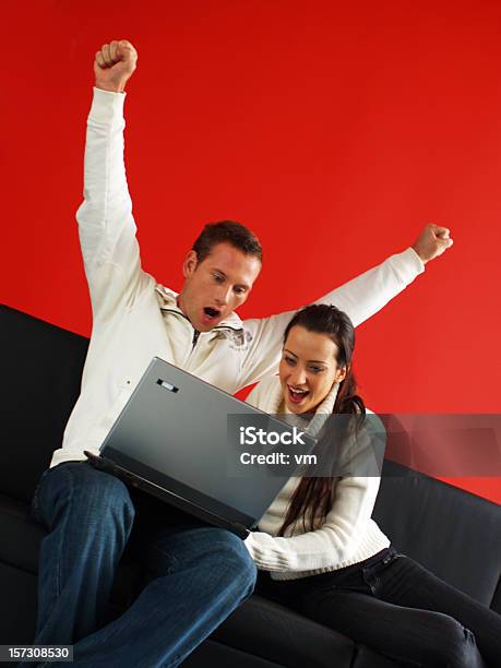 우리는 원 노트북에 대한 스톡 사진 및 기타 이미지 - 노트북, 매우 기쁜, 빨강