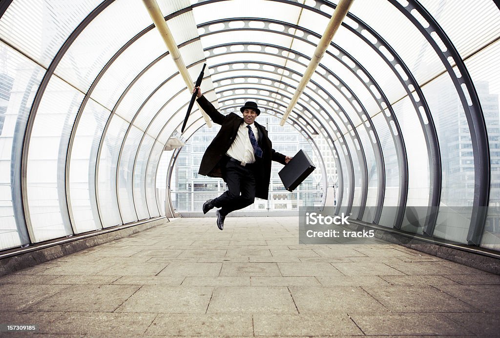 Saltos de alegría - Foto de stock de Excéntrico libre de derechos