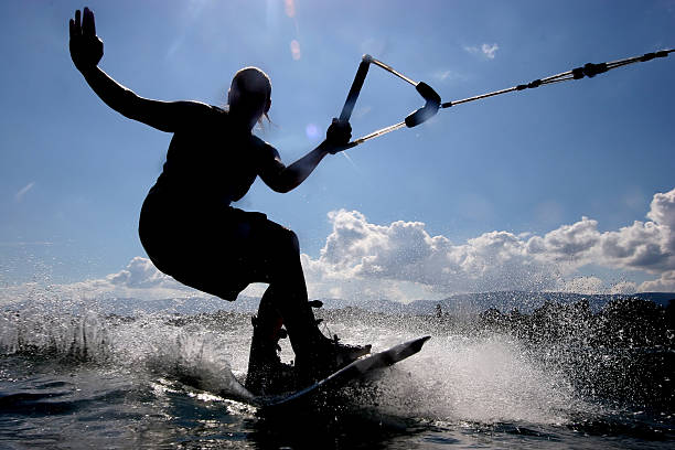 wakeboarding - wakeboarding nautical vessel wake jumping foto e immagini stock