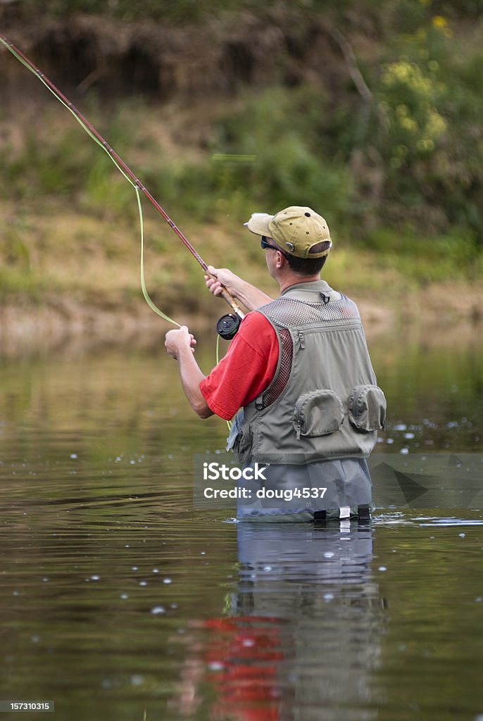 Река рыбалка - Стоковые фото 40-44 года роялти-фри
