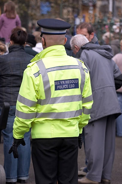 istock Community support police officer UK 157310896