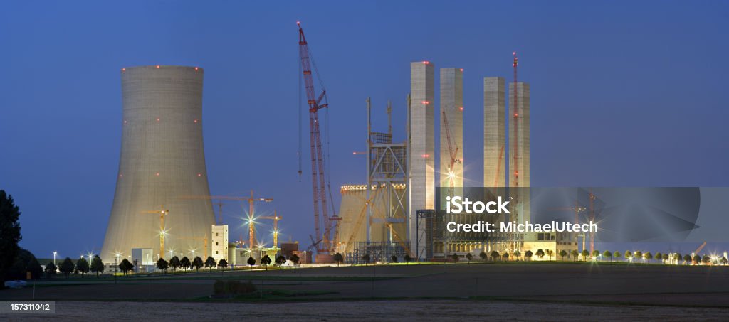 Power Station chantier de Construction dans la nuit - Photo de Chantier de construction libre de droits