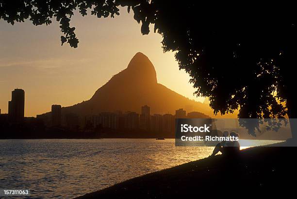 Photo libre de droit de Rio De Janeiro banque d'images et plus d'images libres de droit de Rio de Janeiro - Rio de Janeiro, Coucher de soleil, Lac