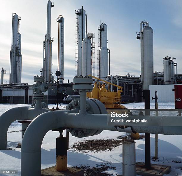 Gas Transmission Plant Linien Stockfoto und mehr Bilder von Schnee - Schnee, Benzin, Einzellinie