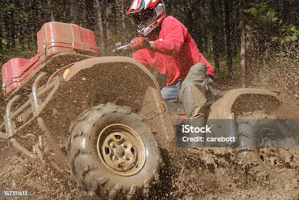 Foto de Atv Ação e mais fotos de stock de Veículo todo-terreno - Veículo todo-terreno, Lama, Bicicleta de Quatro Lugares