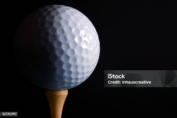 Dunklere Seite Der Golf Stockfoto und mehr Bilder von Golfball - Golfball, Schwarzer Hintergrund, Farbbild