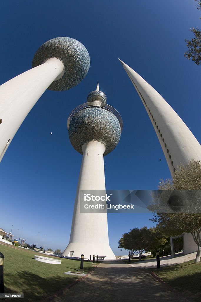 Рыбий глаз вид башен Кувейта - Стоковые фото Аравия роялти-фри