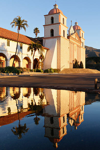 missão santa bárbara - mission santa barbara imagens e fotografias de stock