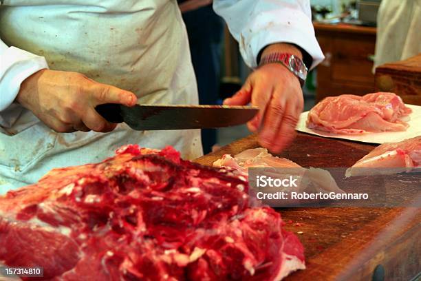 Butcher Shop Stockfoto und mehr Bilder von Huhn - Geflügelfleisch - Huhn - Geflügelfleisch, Straßenmarkt, Arbeiten
