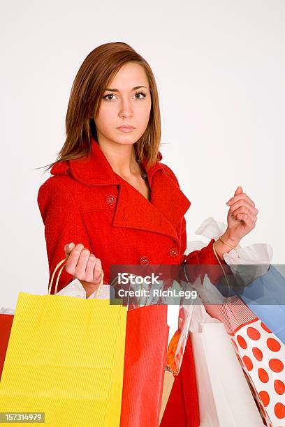Mulher De Compras - Fotografias de stock e mais imagens de Comércio - Consumismo - Comércio - Consumismo, Descontente, Raiva - Emoção negativa
