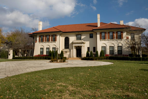 Spanish Architecture Mansion in Midwest, Luxury Home