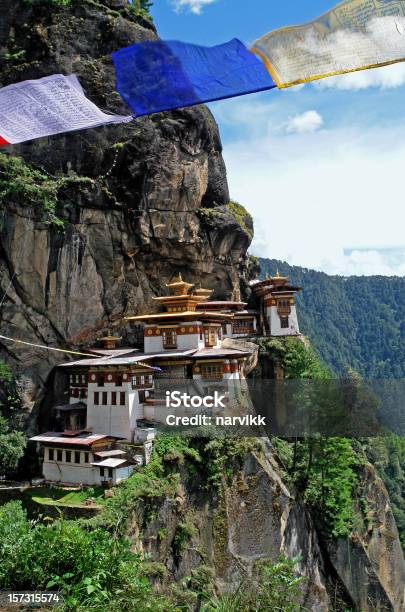 Tigers Nest Kloster In Bhutan Stockfoto und mehr Bilder von Bhutan - Bhutan, Architektur, Tibetische Kultur