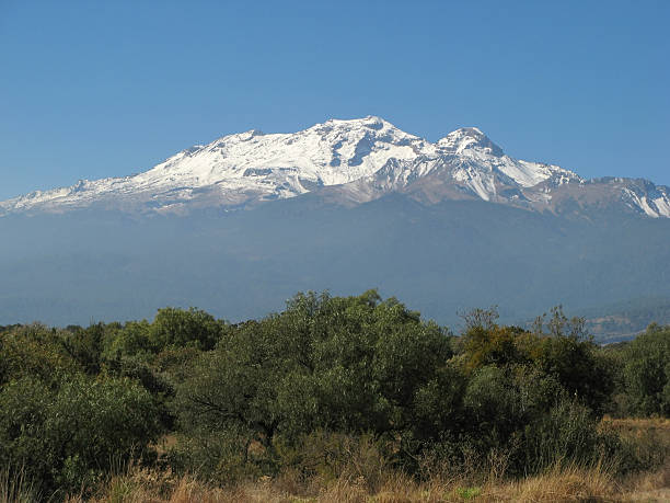 Vulcão Iztaccíhuatl - foto de acervo