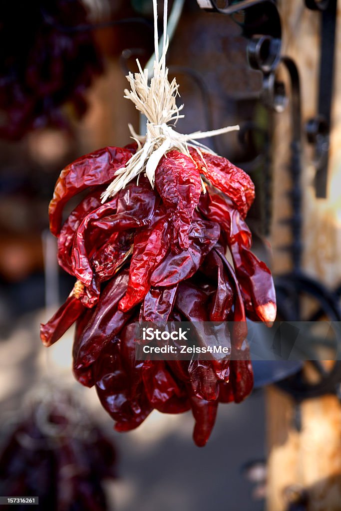 Suszone pikantne Czerwona papryka - Zbiór zdjęć royalty-free (Papryka chili)
