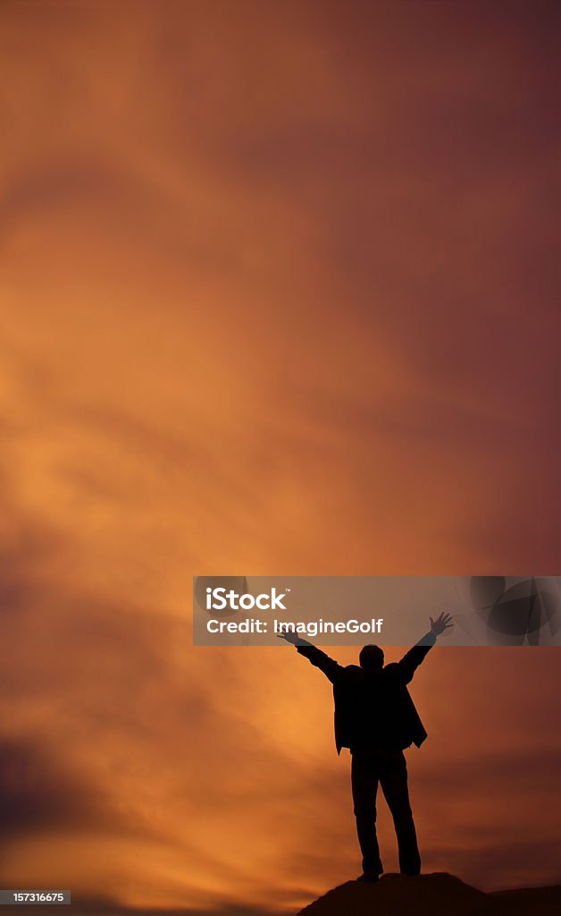 Manos hacia el cielo - Foto de stock de Adulto libre de derechos