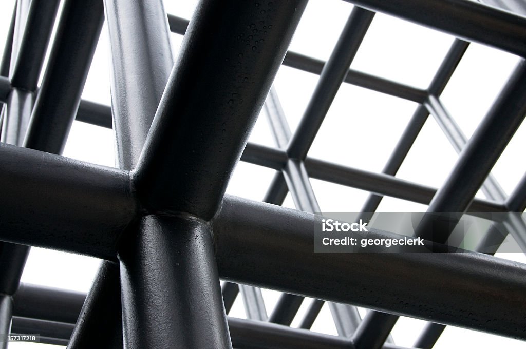 Structure de réseau en métal - Photo de Industrie du bâtiment libre de droits