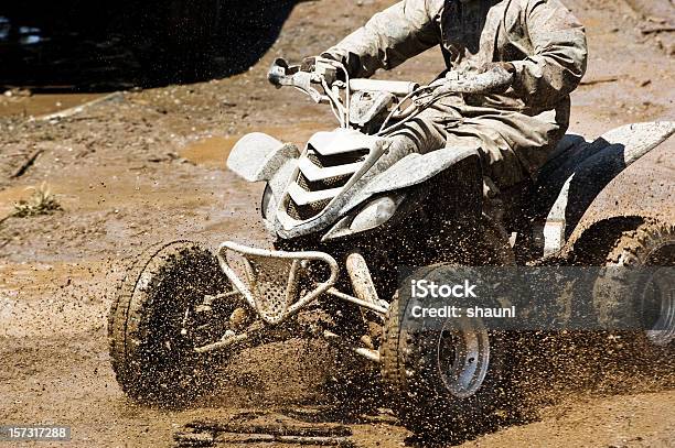 Vier Wheeler Stockfoto und mehr Bilder von Fahren - Fahren, Farbbild, Fotografie