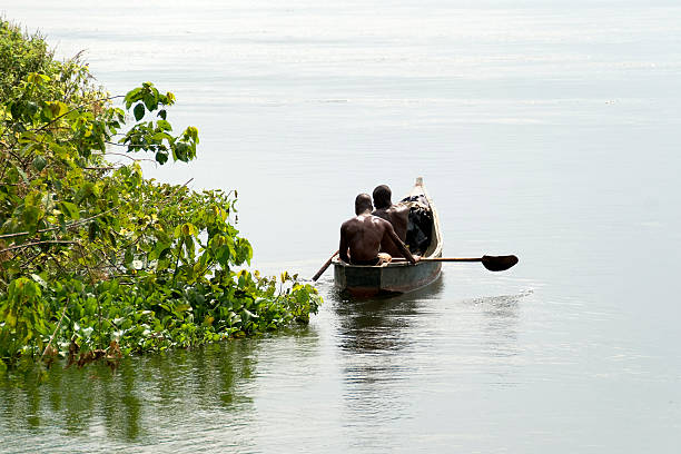 pesca - jinja - fotografias e filmes do acervo